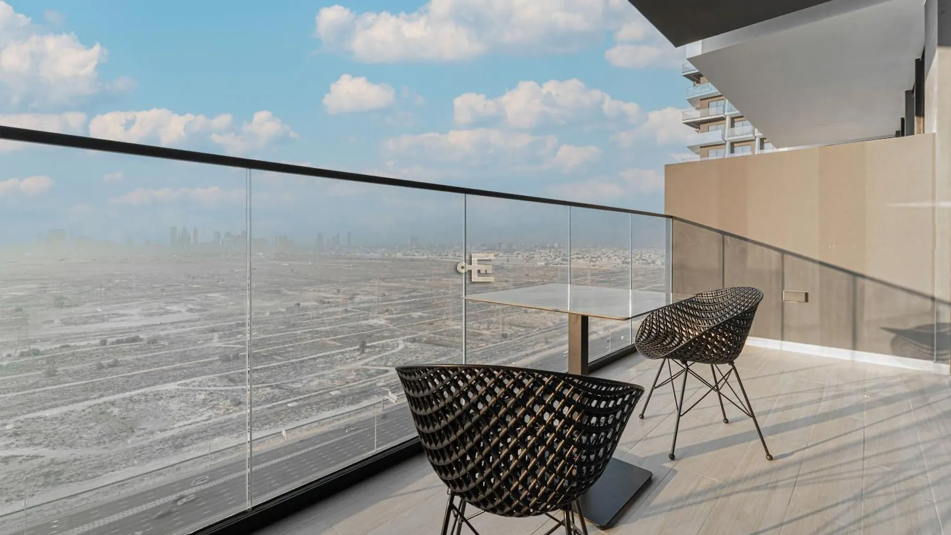 Everluxe Luxurious 1 Bedroom Binghatti Corner Jvc Dubai 0*,  United Arab Emirates
