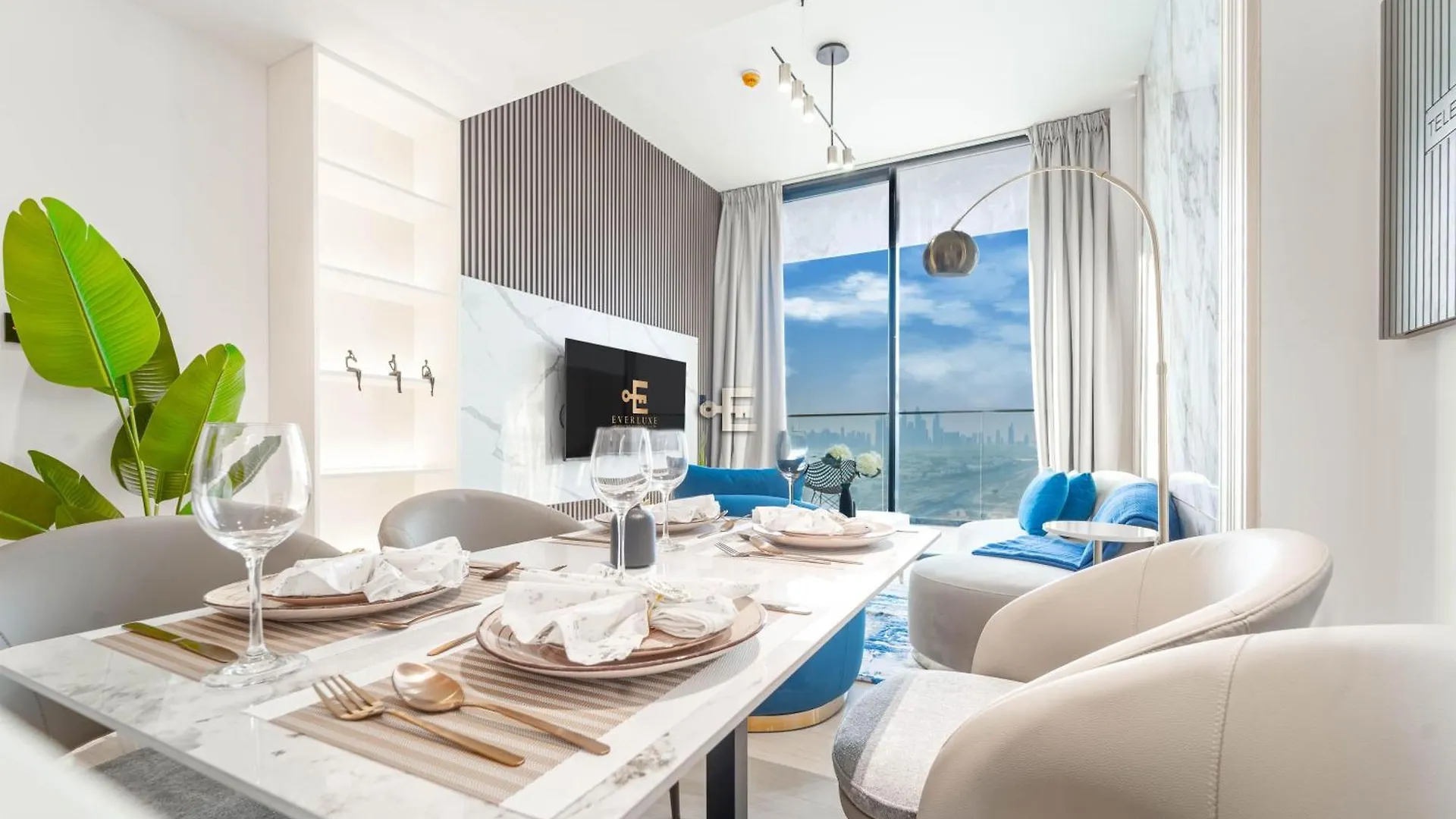 Everluxe Luxurious 1 Bedroom Binghatti Corner Jvc Dubai United Arab Emirates